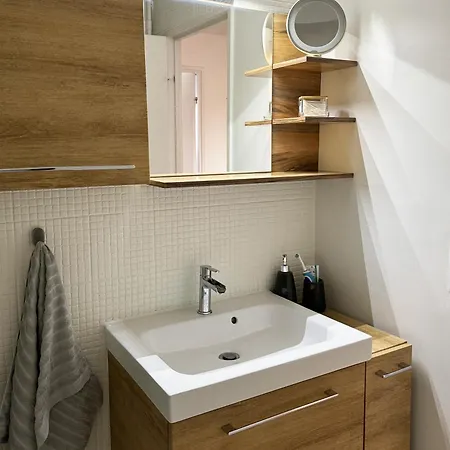 Le Cocon D'eragny Apartment Eragny